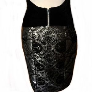 Metallic brocade pencil skirt